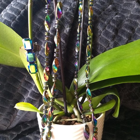 vintage 80s 3 piece iridescent oil slick layering necklaces brooch set - Picture 5 of 12